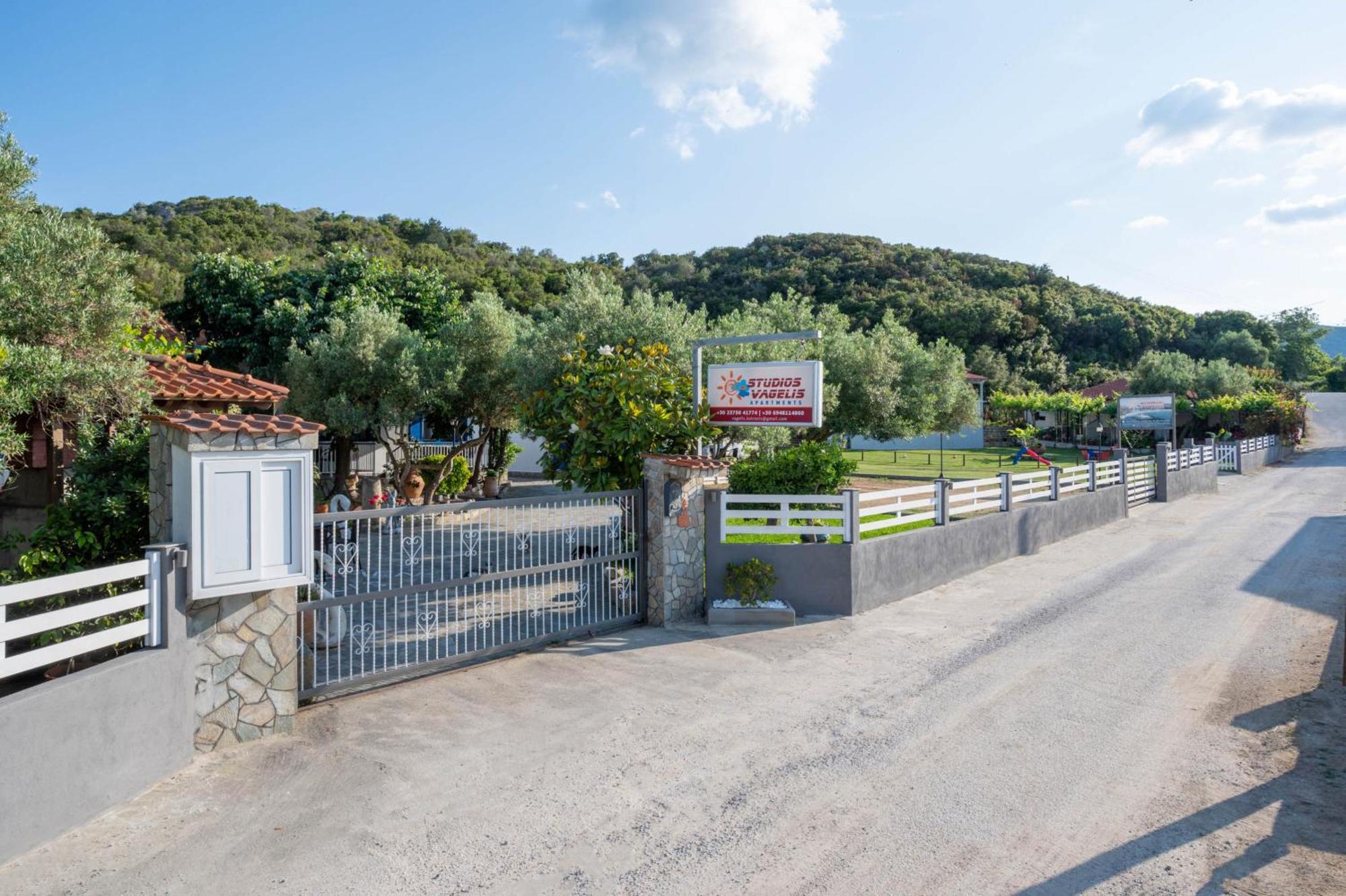 Studios Vagelis Kalamítsion Exterior foto